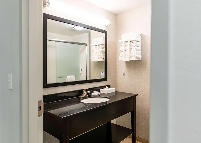 Hotel Hampton &