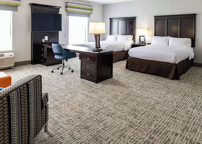 Hotel Hampton &