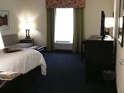 Hotel Hampton &
