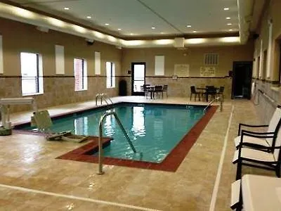 Hampton & Hotel